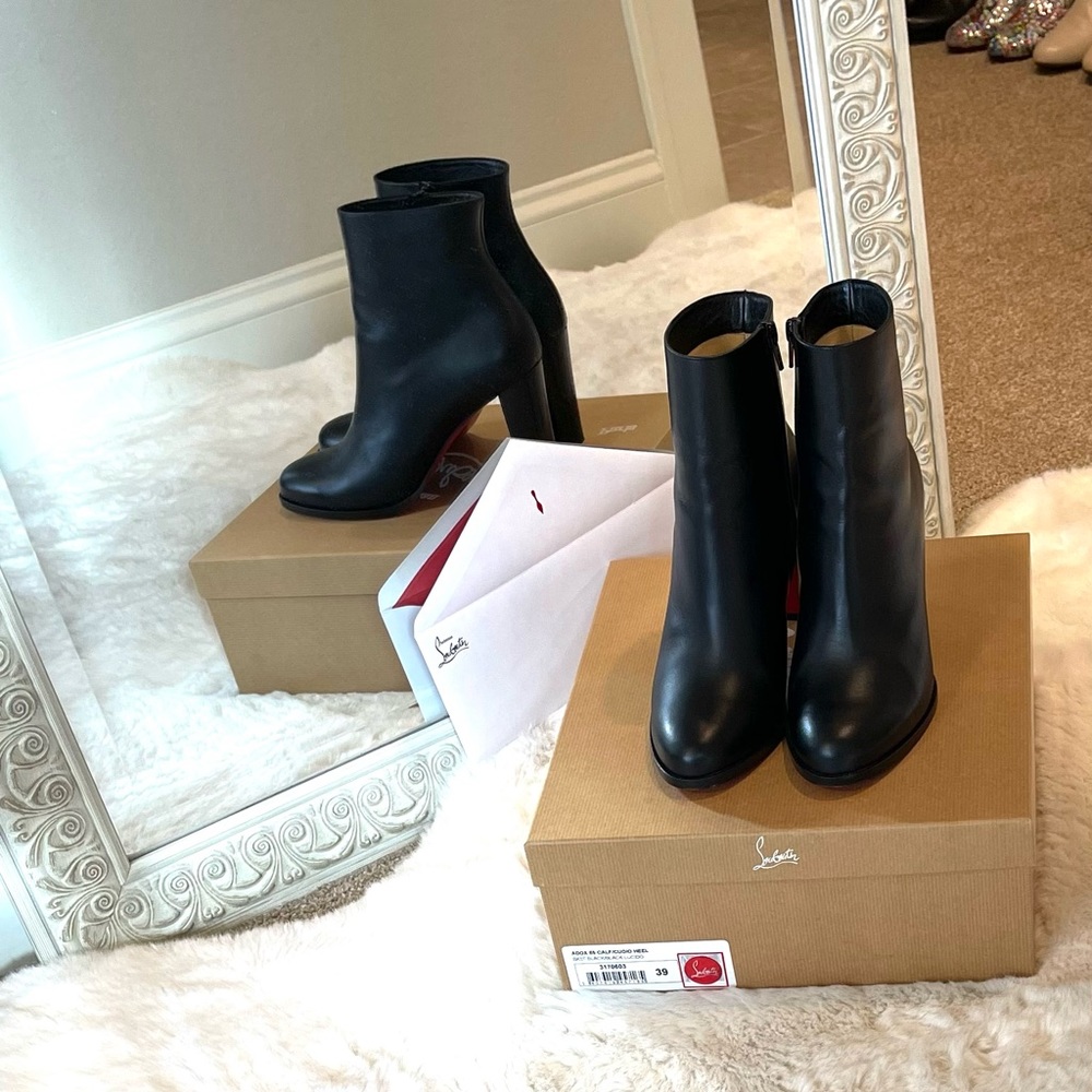 Authentic Christian Louboutin Adox 85 Leather Ankle Boots W- Sz 39.